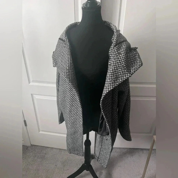 Sweaty Betty | Rare Black and White Dolman Sleeve Wool Blend Jacket | Size XS/S - Picture 9 of 11